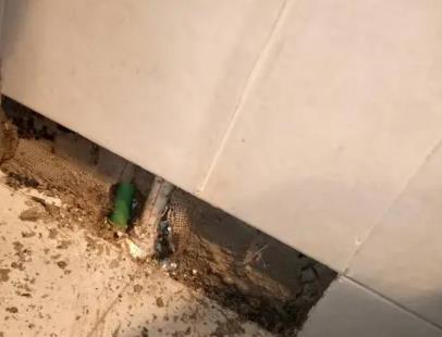 玛沁楼顶漏水维修公司分享下修复水管漏水的几种小方法